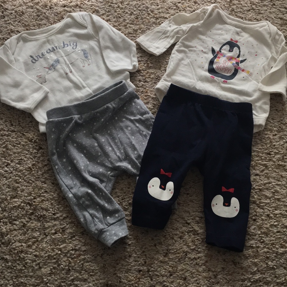 2 onesies with matching pants, 0-3 months